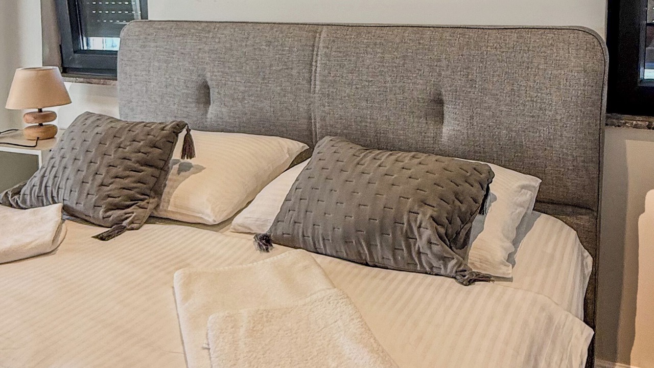 Photo of Bedroom in Kemer Mahallesi