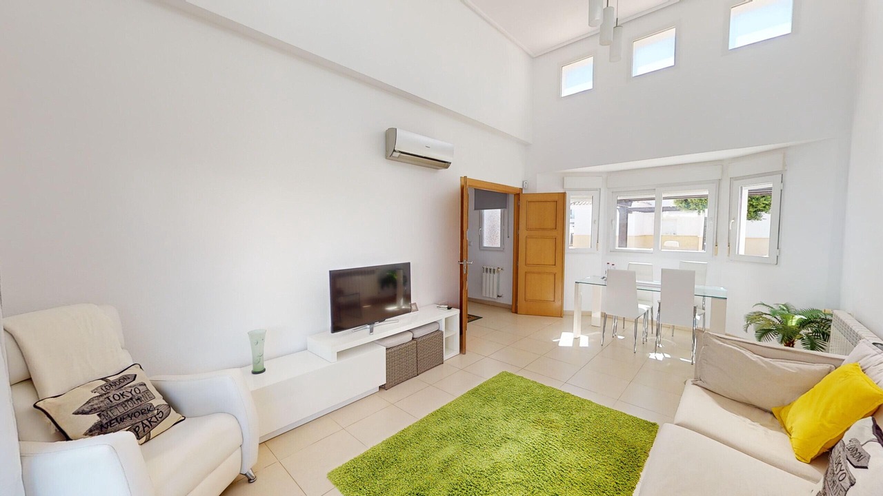 Photo of Livingroom in Roldan
