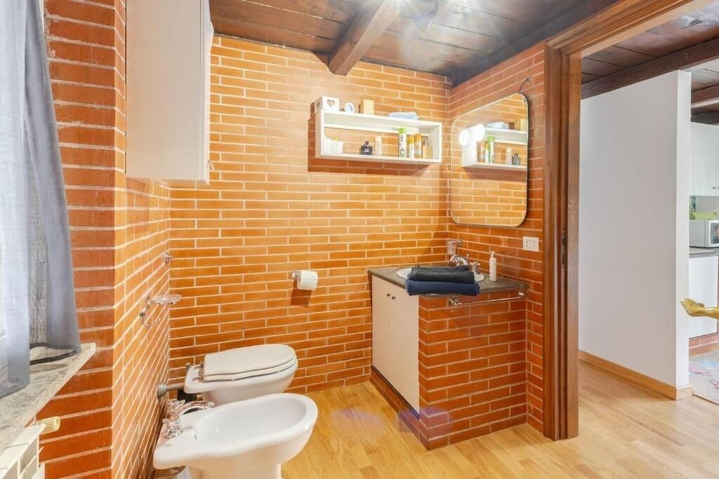 Photo of Bathroom in Zona LIII Tomba di Nerone