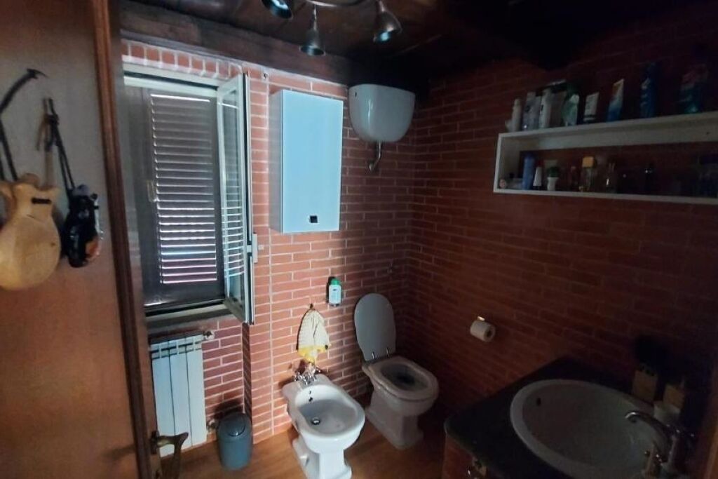 Photo of Bathroom in Zona LIII Tomba di Nerone