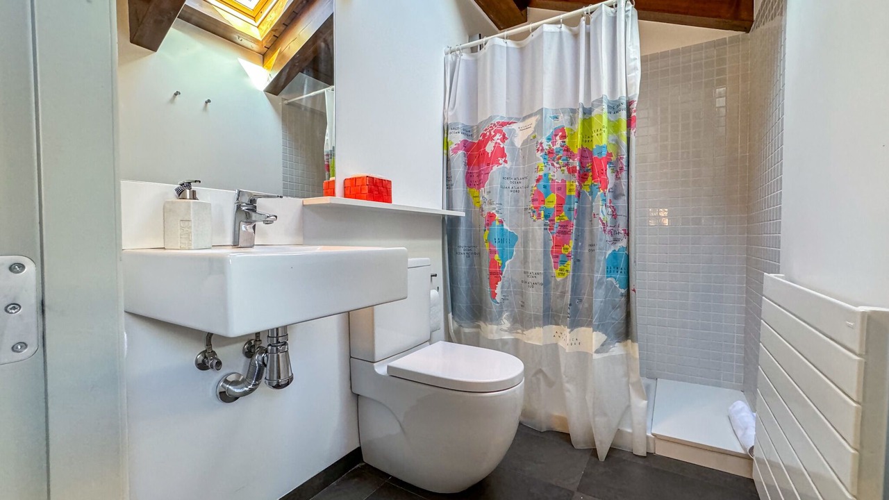 Photo of Bathroom in Escadarcs