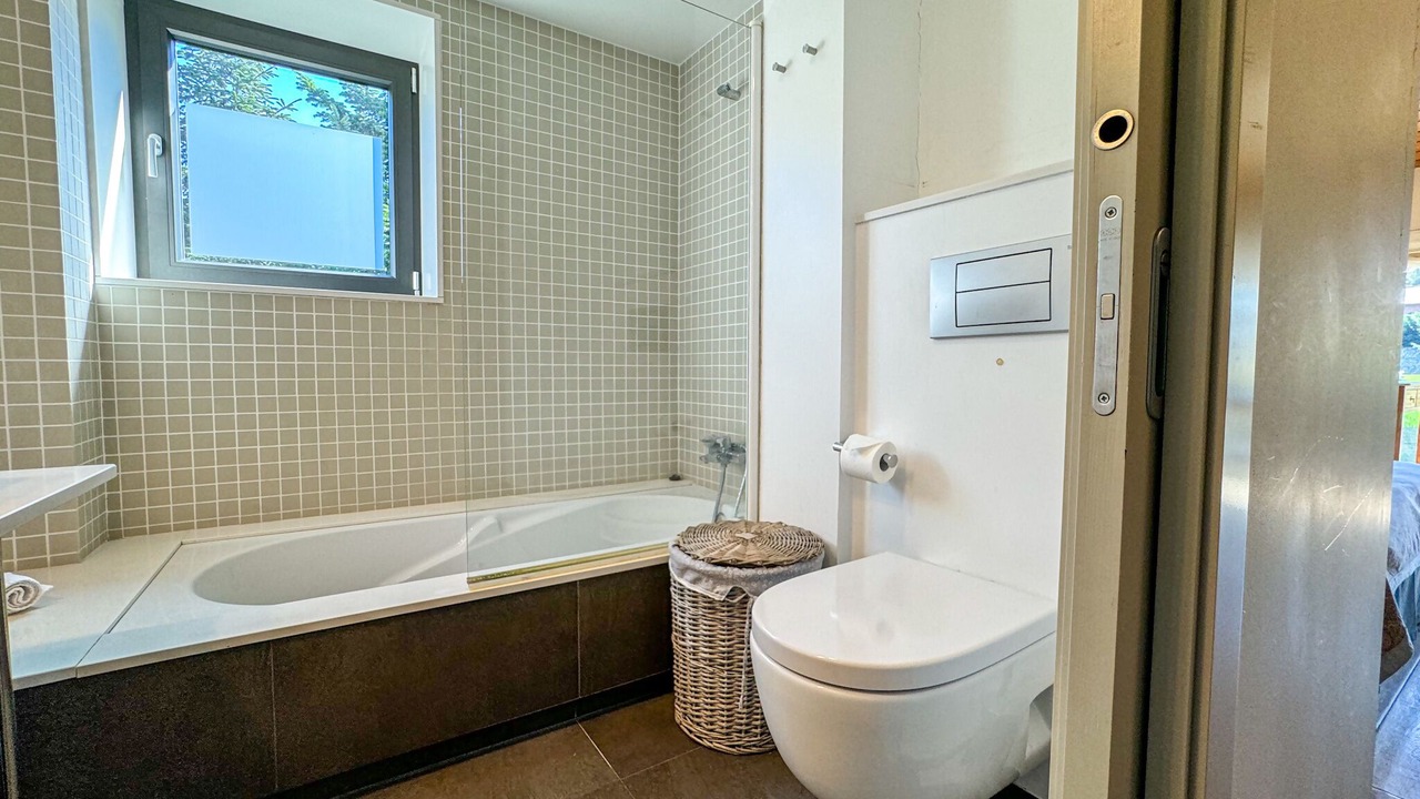 Photo of Bathroom in Escadarcs