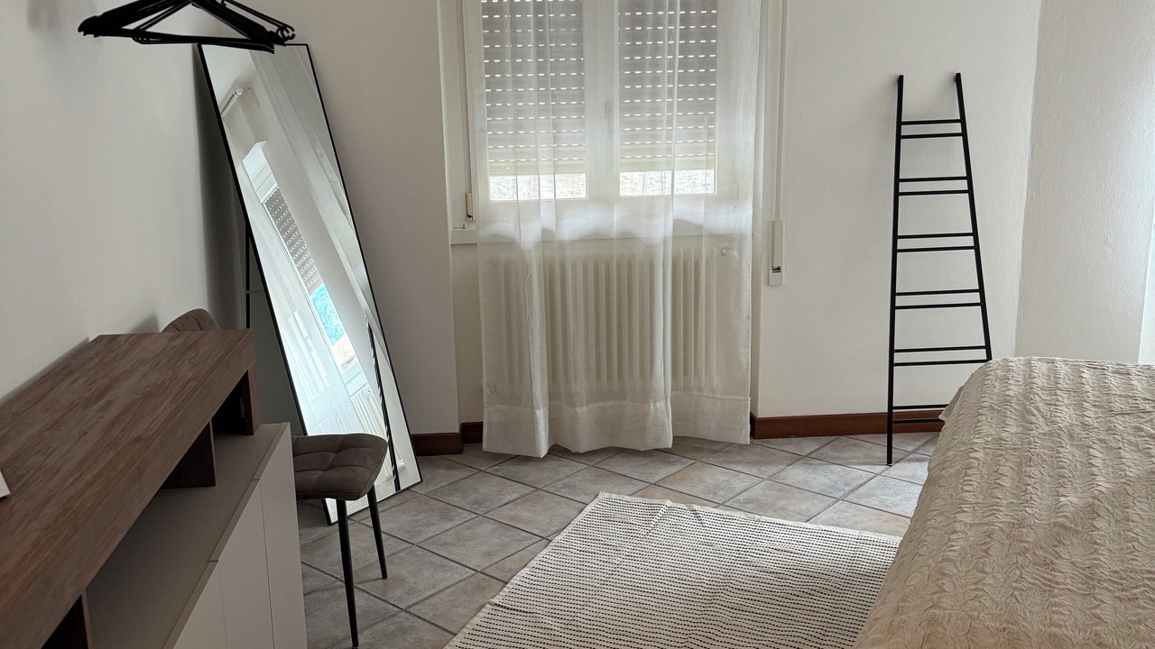 Photo of Bedroom in Mandello del Lario