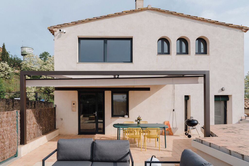 Photo of Outdoor in Ultramort