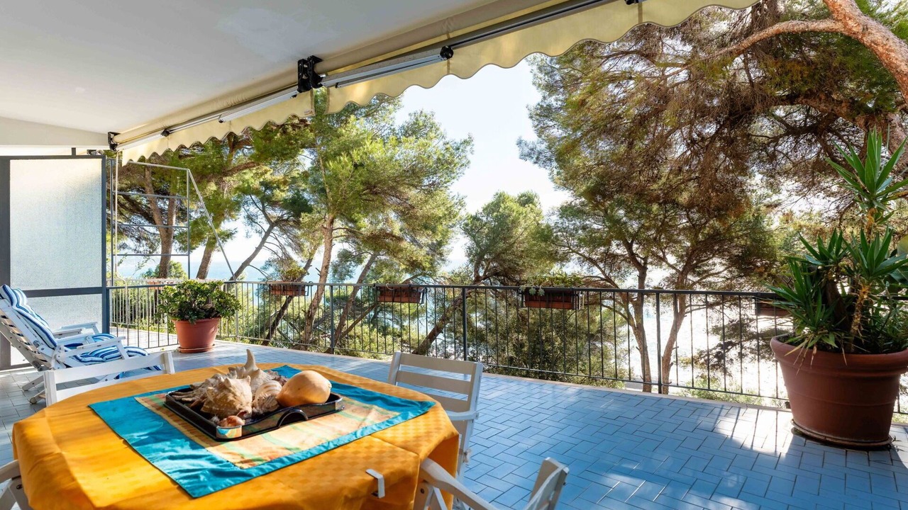 Photo of Outdoor in Capo Mimosa-Rollo