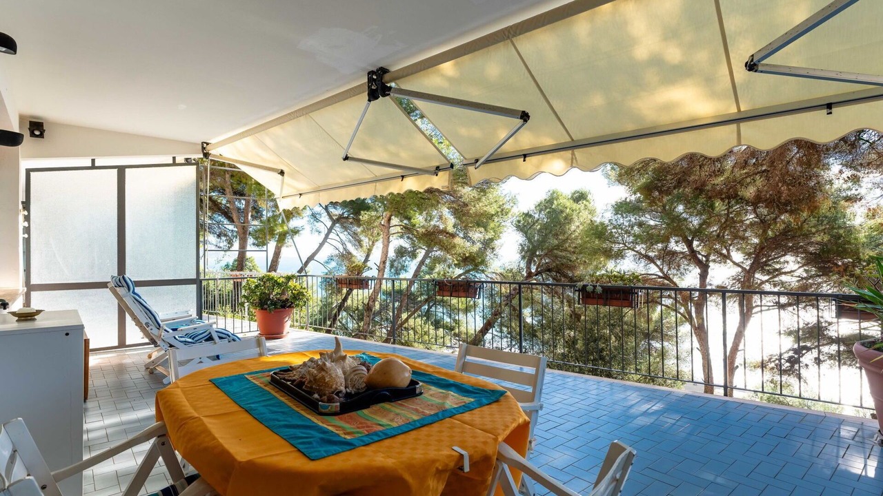Photo of Outdoor in Capo Mimosa-Rollo