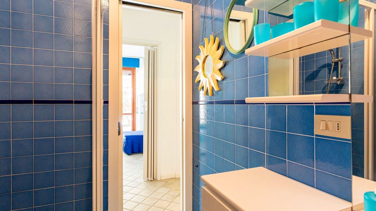 Photo of Bathroom in Capo Mimosa-Rollo