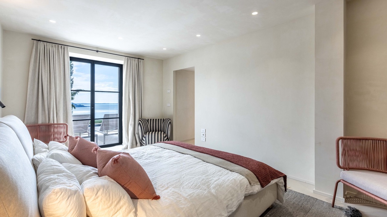 Photo of Bedroom in Toscolano Maderno