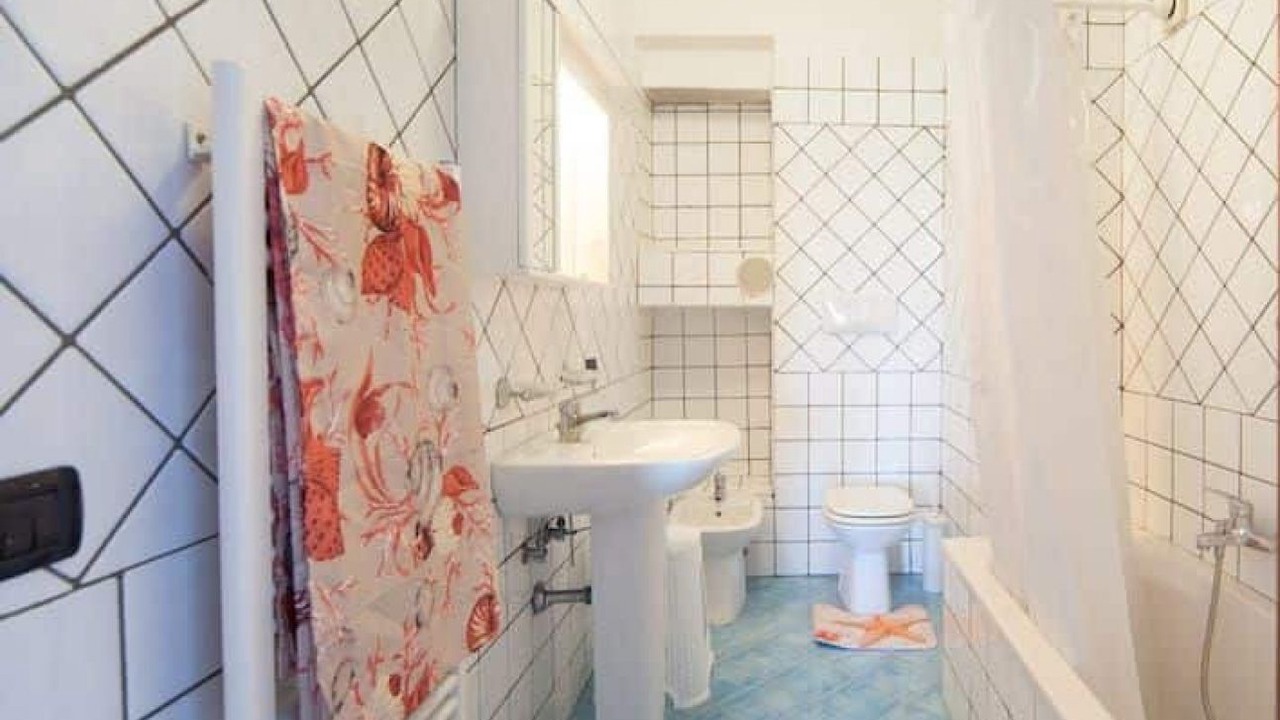 Photo of Bathroom in Monte di Procida