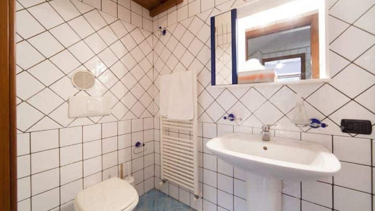 Photo of Bathroom in Monte di Procida