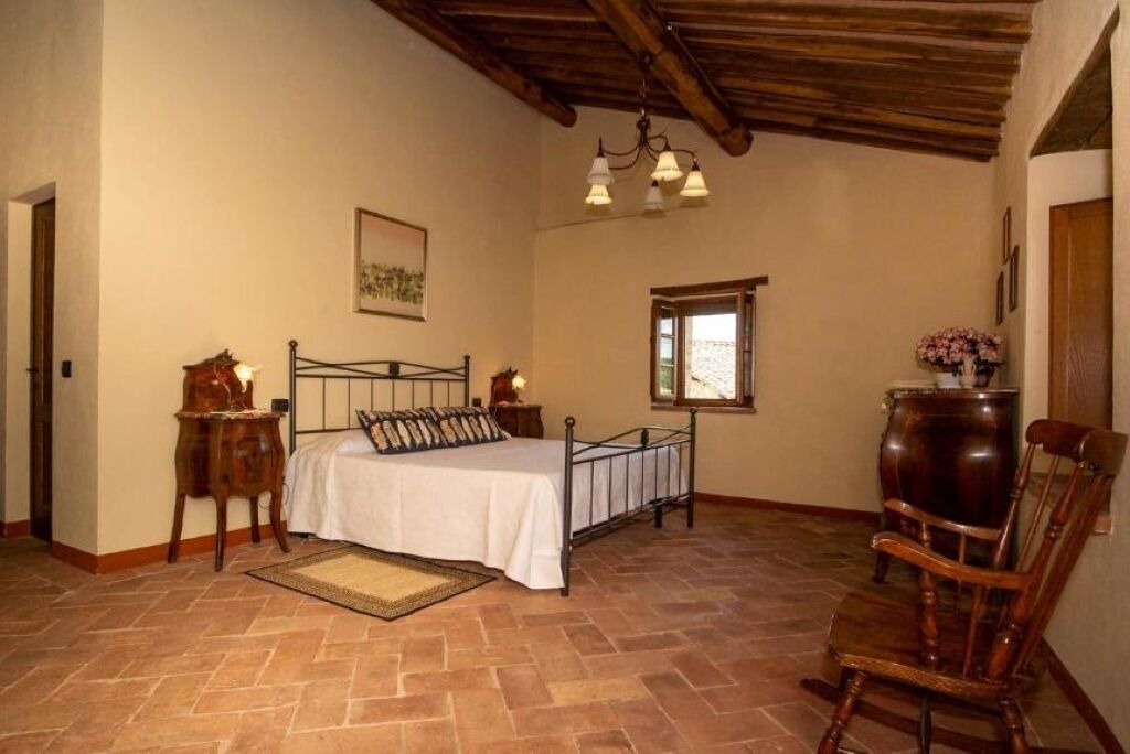 Photo of Bedroom in Radicondoli