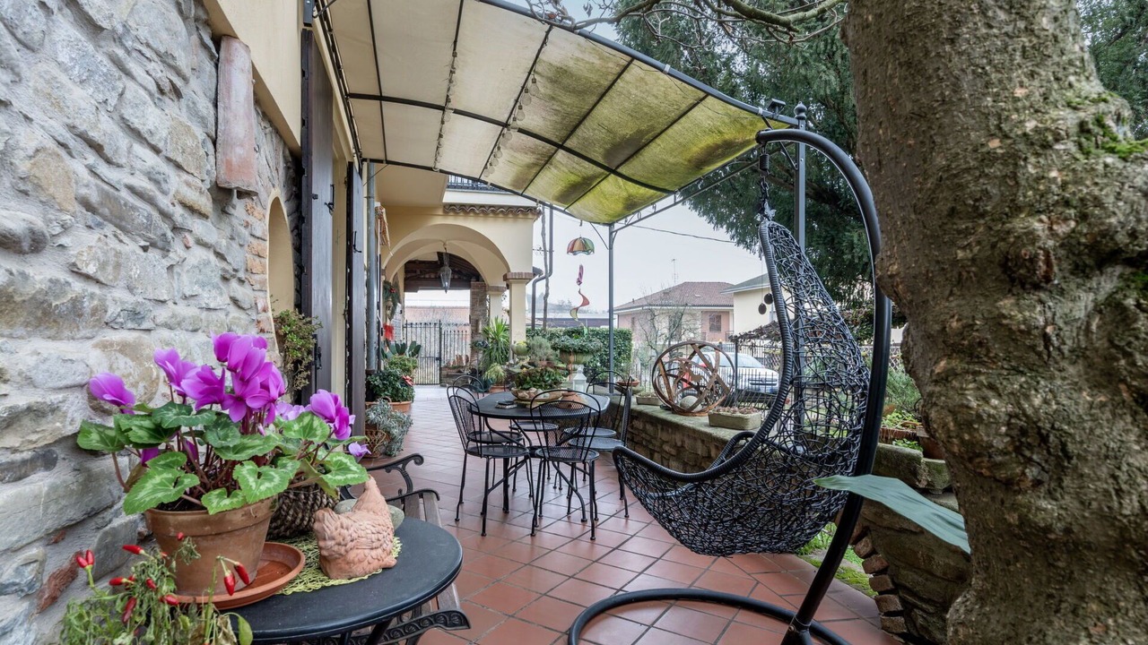 Photo of Patio Balcony in Monastero Bormida