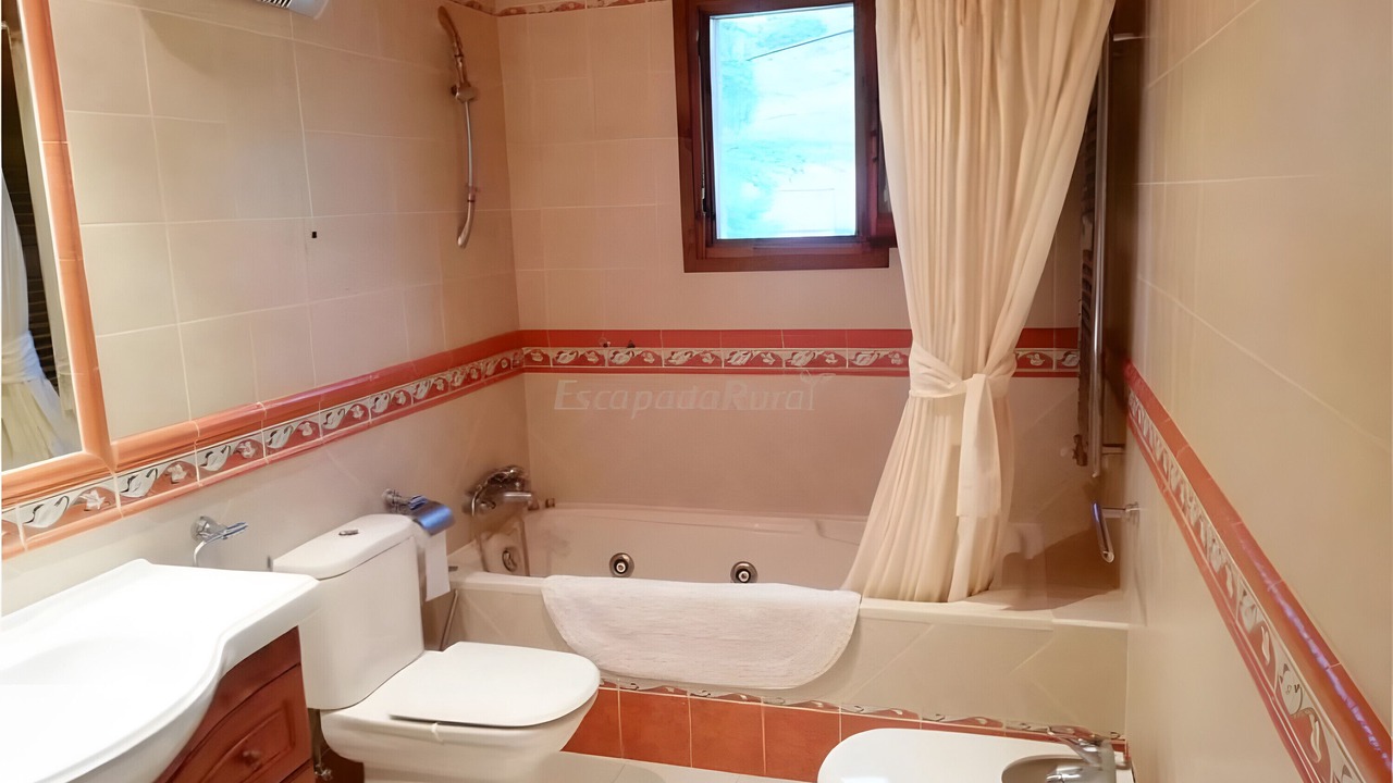 Photo of Bathroom in Uncastillo
