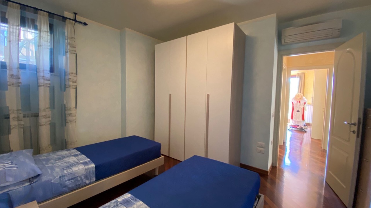Photo of Bedroom in Villa Musone
