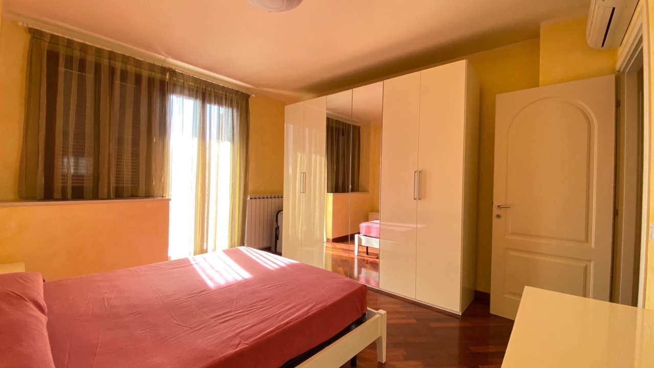 Photo of Bedroom in Villa Musone