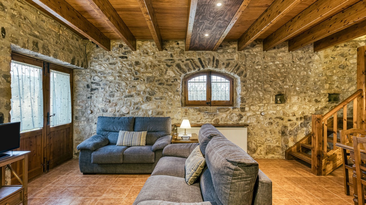 Photo of Livingroom in Maia de Montcal