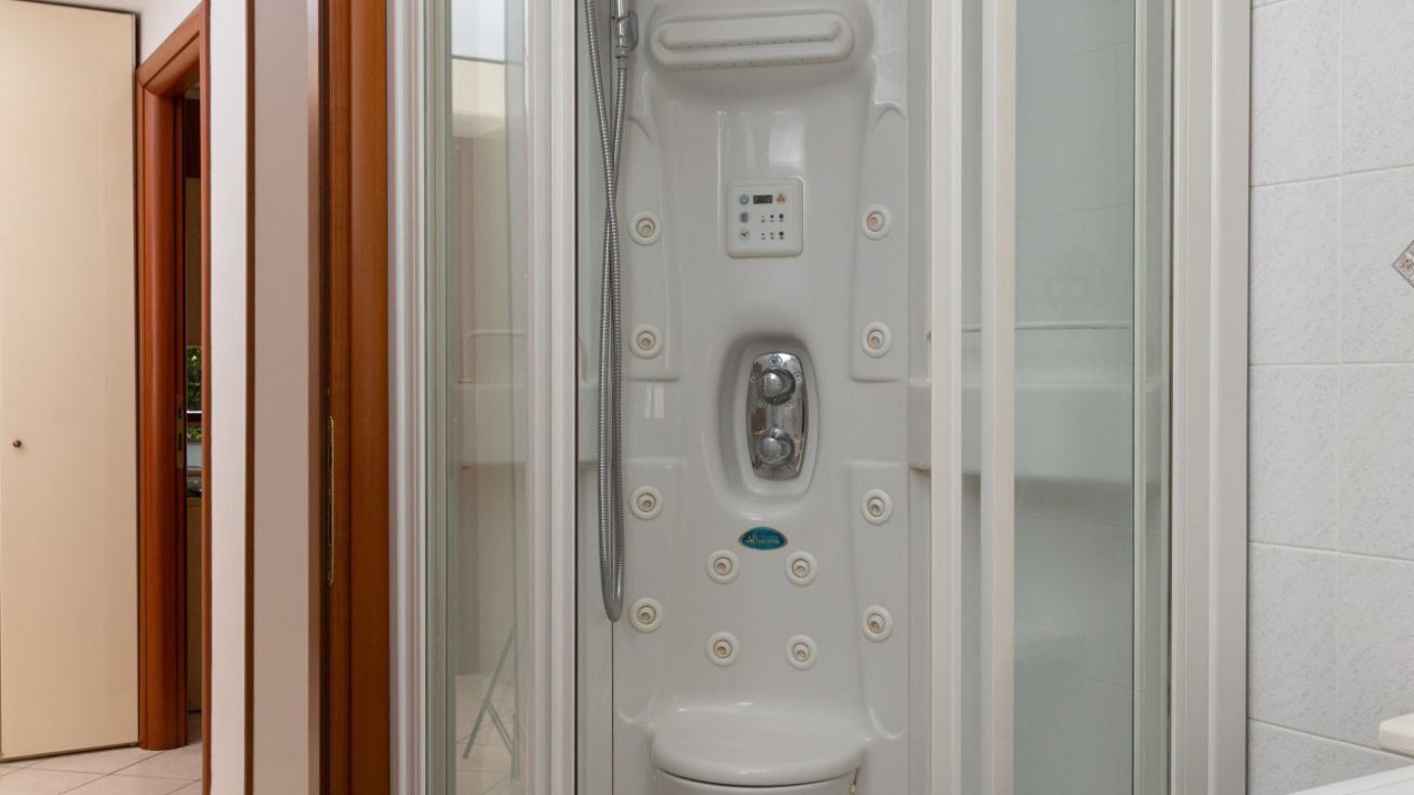 Photo of Bathroom in Limito