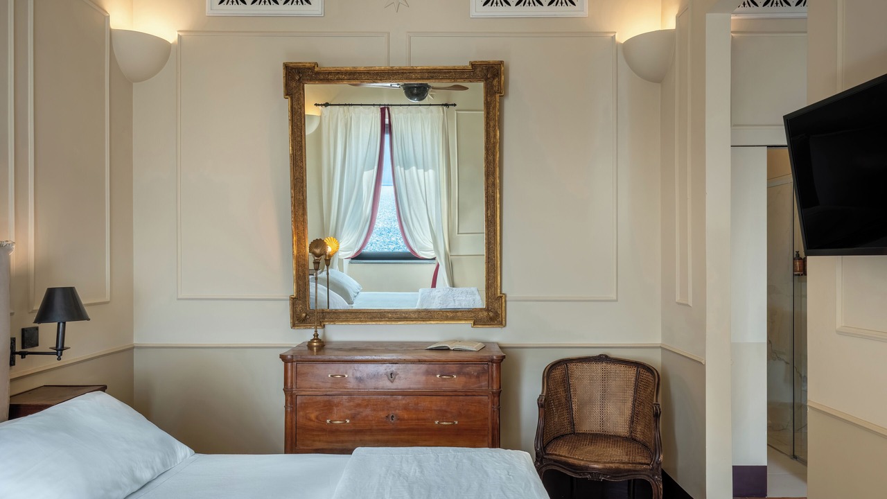 Photo of Bedroom in Vettica