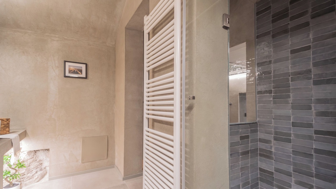 Photo of Bathroom in Carate Urio