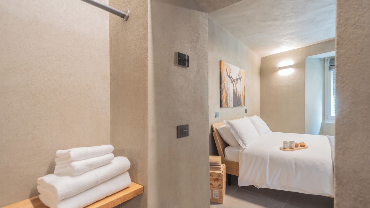 Photo of Bedroom in Carate Urio