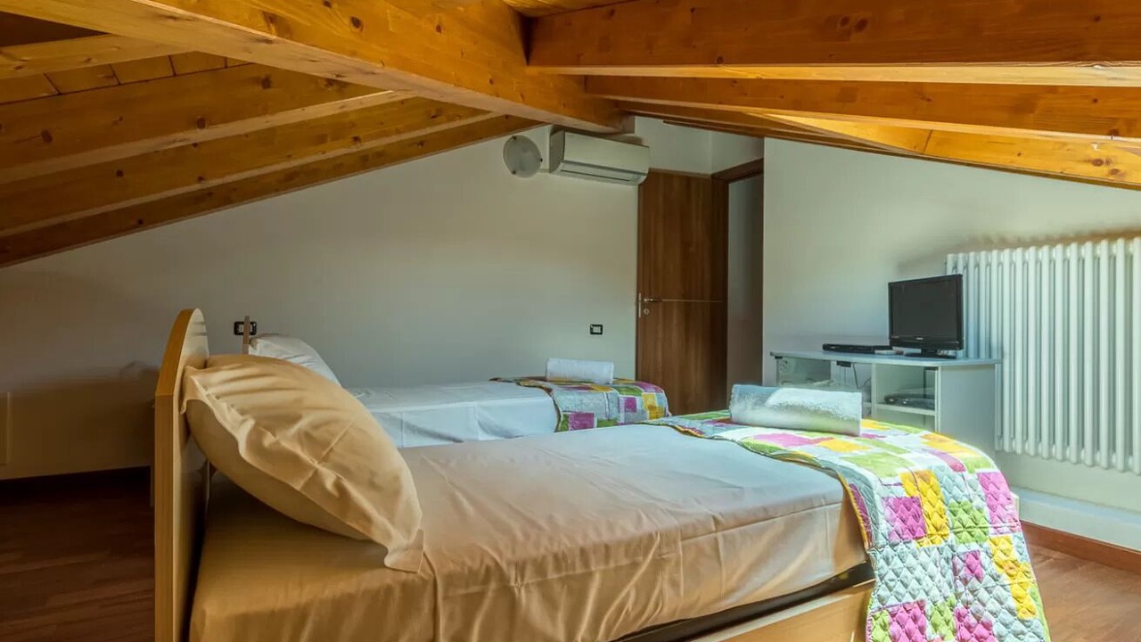 Photo of Bedroom in Tremezzo