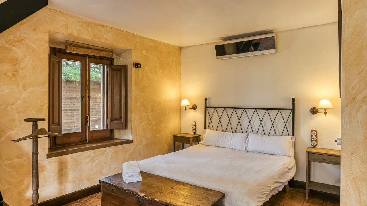Photo of Bedroom in Pujals dels Pagesos