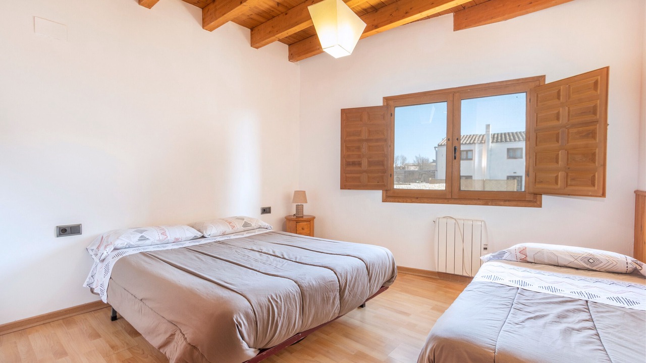 Photo of Bedroom in Savalla del Comtat