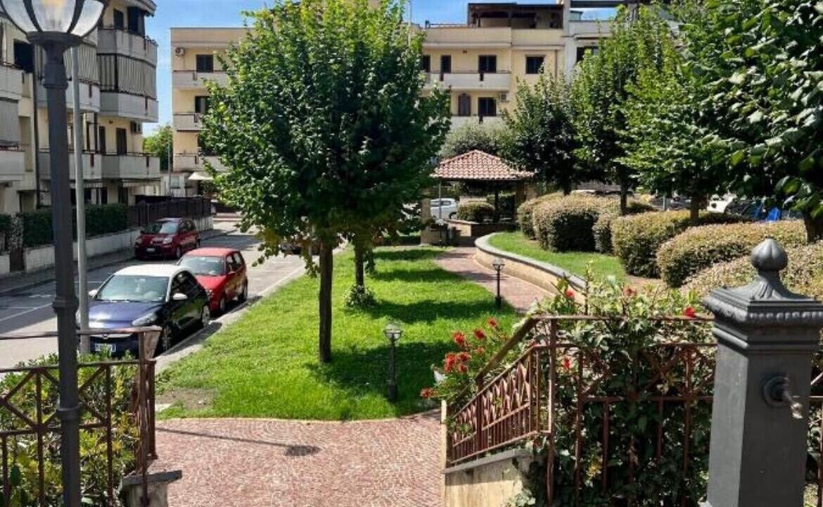 Photo of Outdoor in Naples