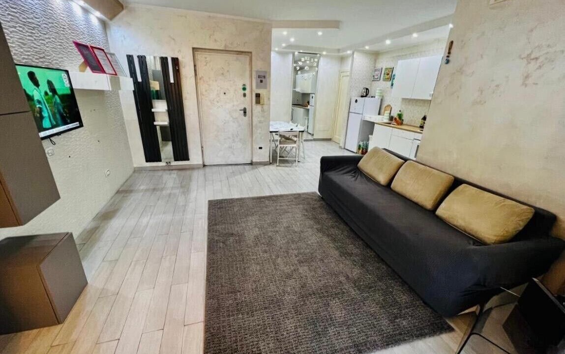 Photo of Livingroom in Naples