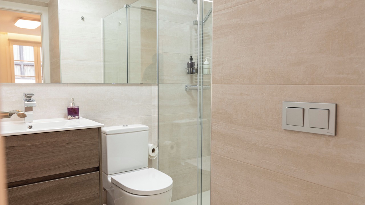 Photo of Bathroom in Logrono Historic Centre
