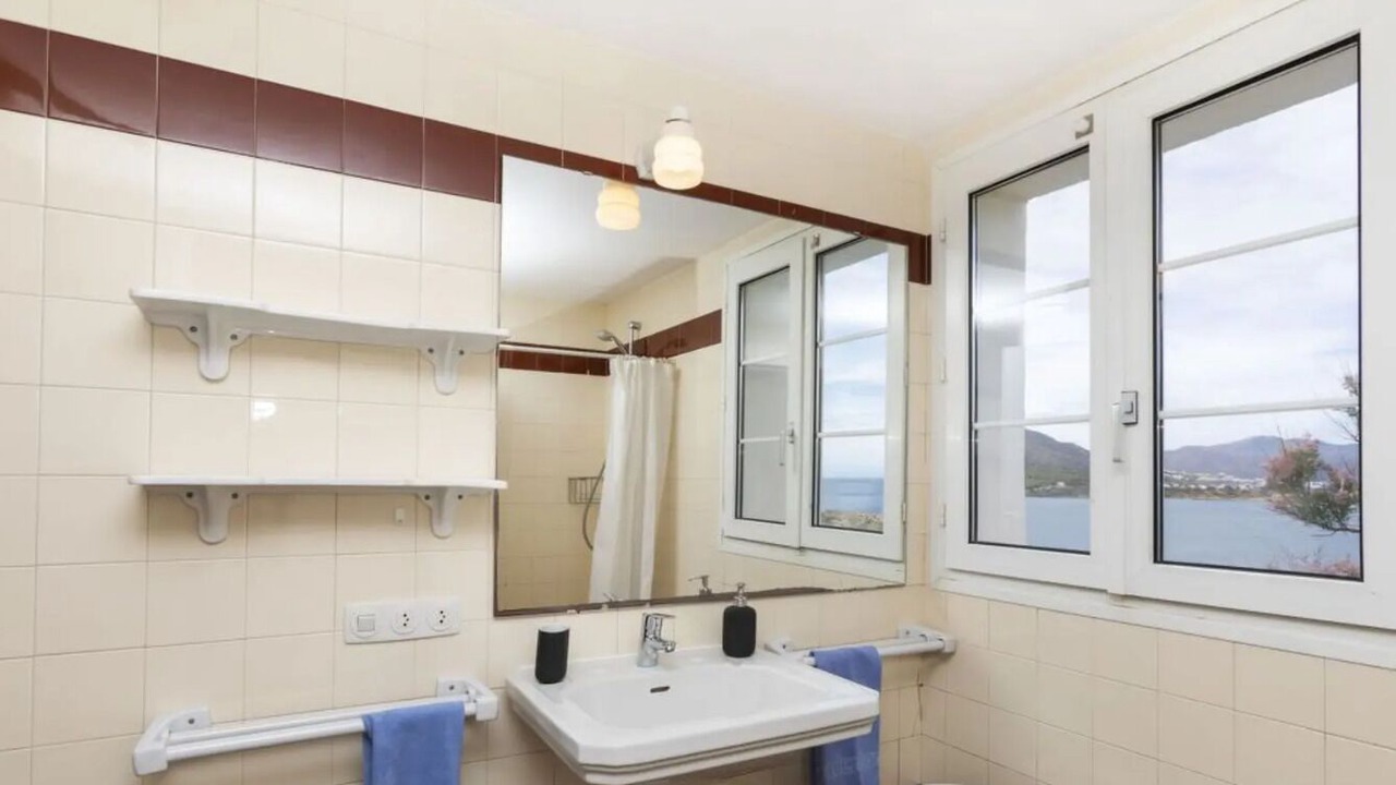 Photo of Bathroom in Port de la Selva