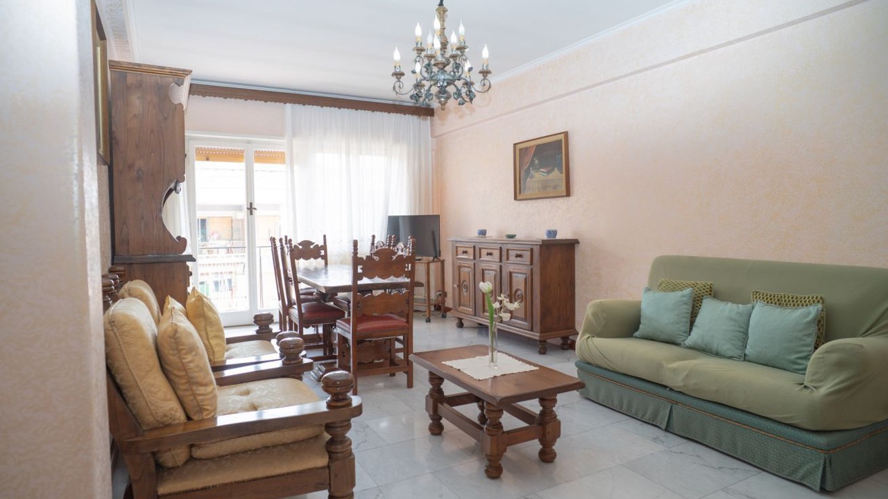 Photo of Livingroom in Tuscolano