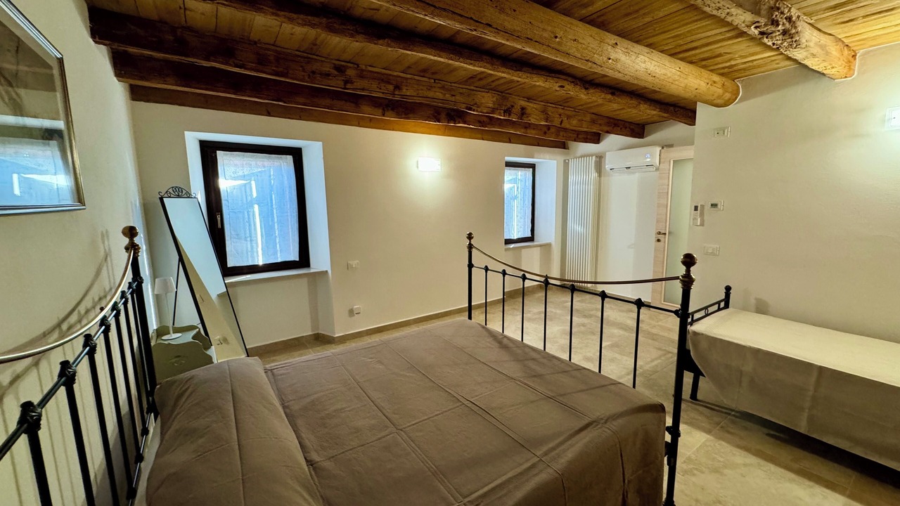 Photo of Bedroom in Pozzolengo