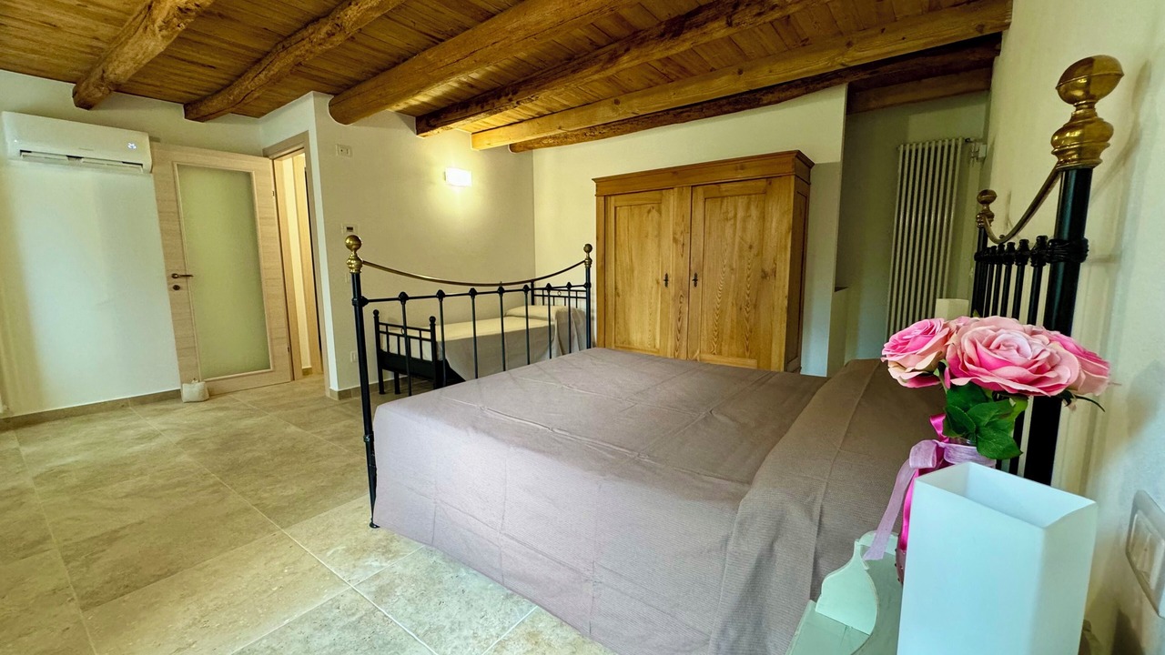 Photo of Bedroom in Pozzolengo