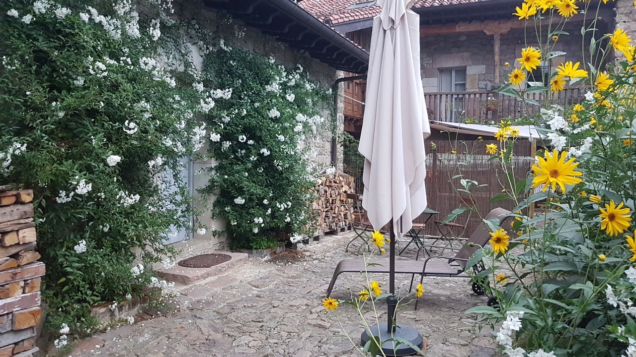 Photo of Outdoor in Teran
