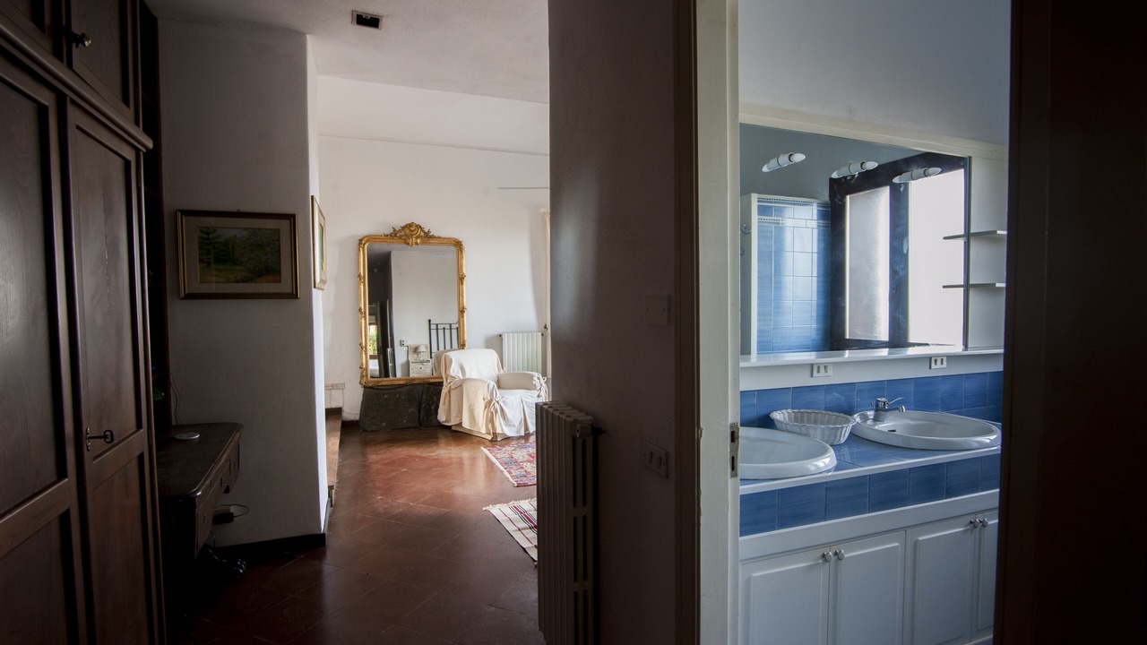 Photo of Bathroom in Linera