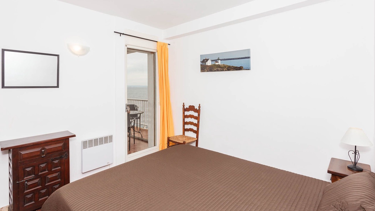 Photo of Bedroom in Almadraba-Canyelles