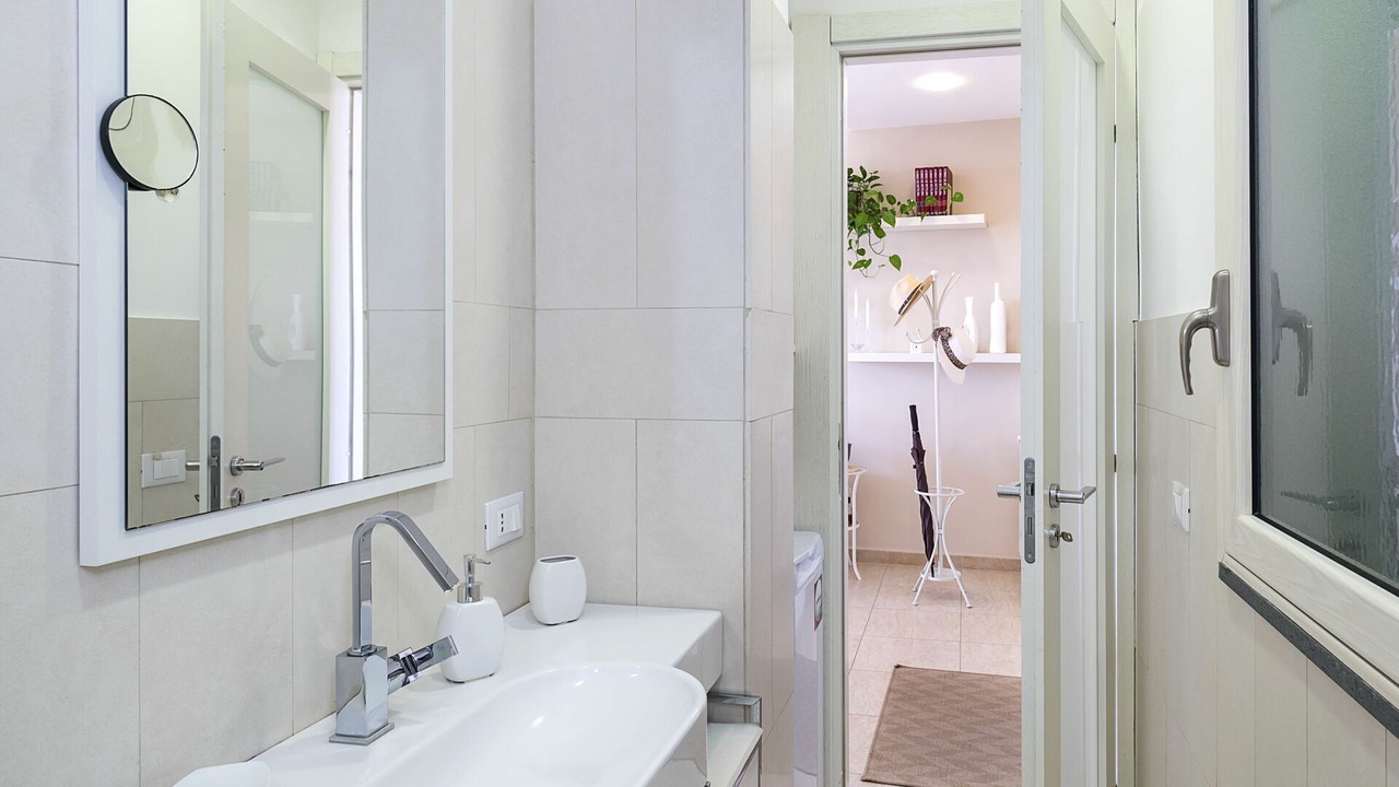Photo of Bathroom in Aci Trezza