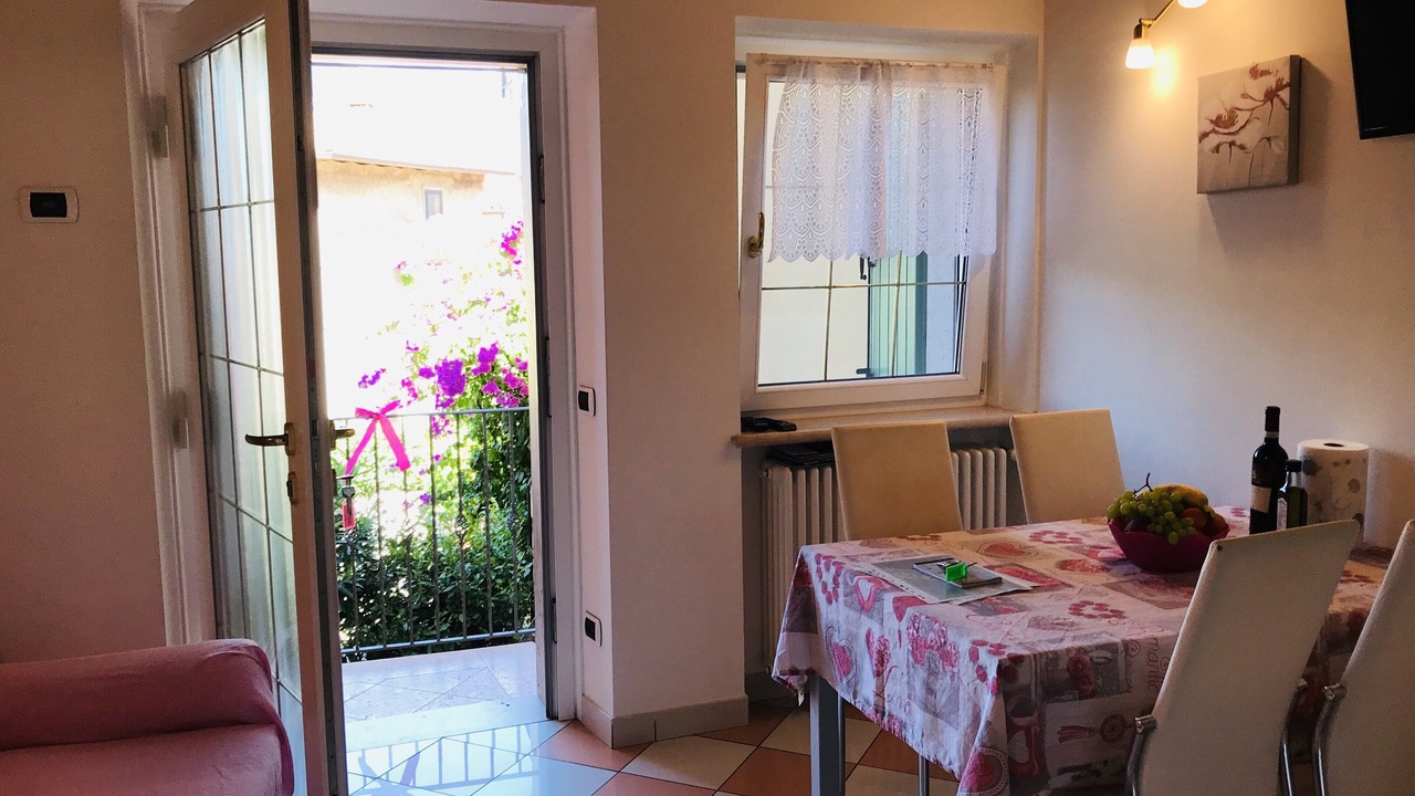 Photo of Others in Cassone