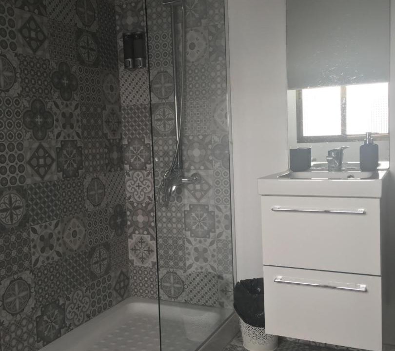 Photo of Bathroom in El Cabanyal