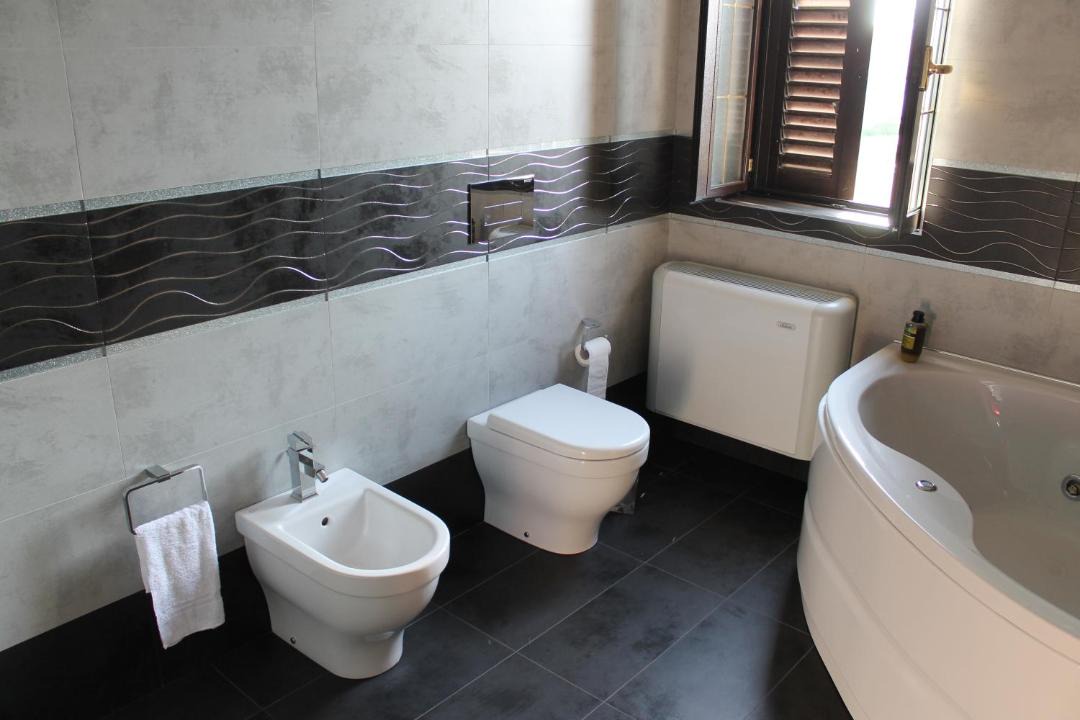 Photo of Bathroom in Anzio