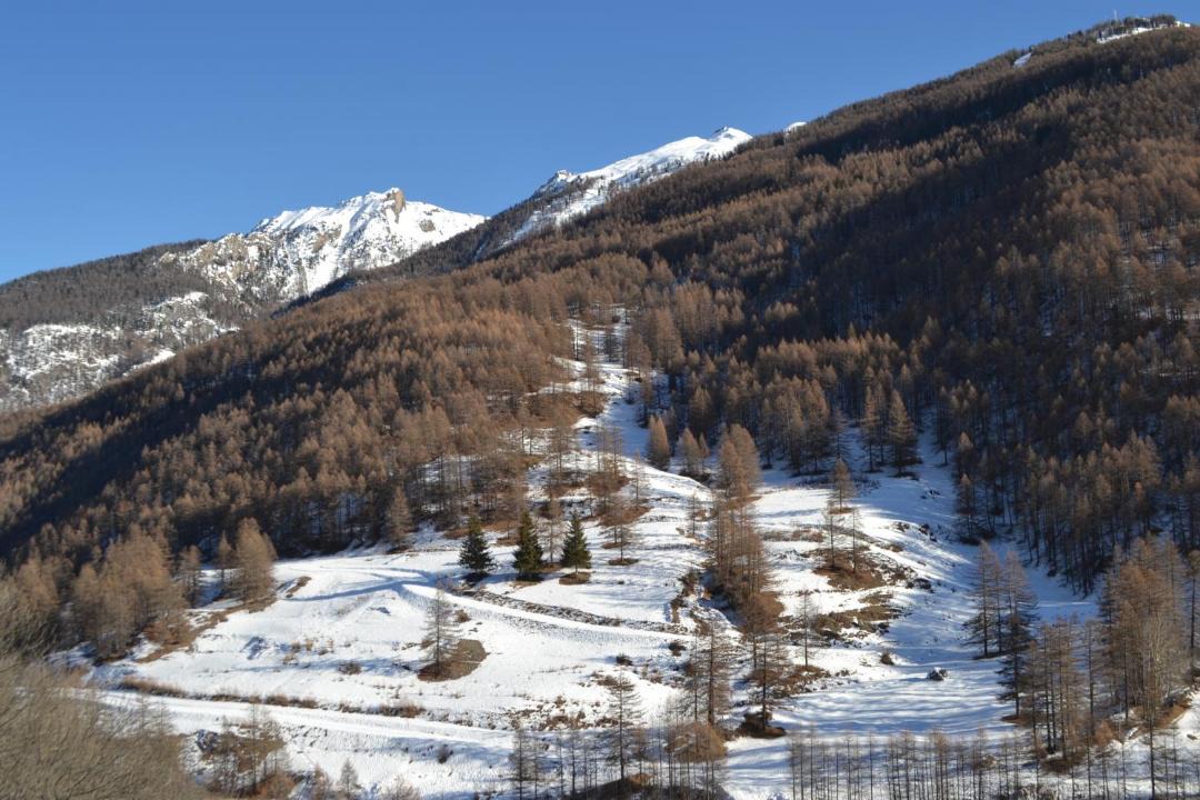 Photo of Buildings in Traverses
