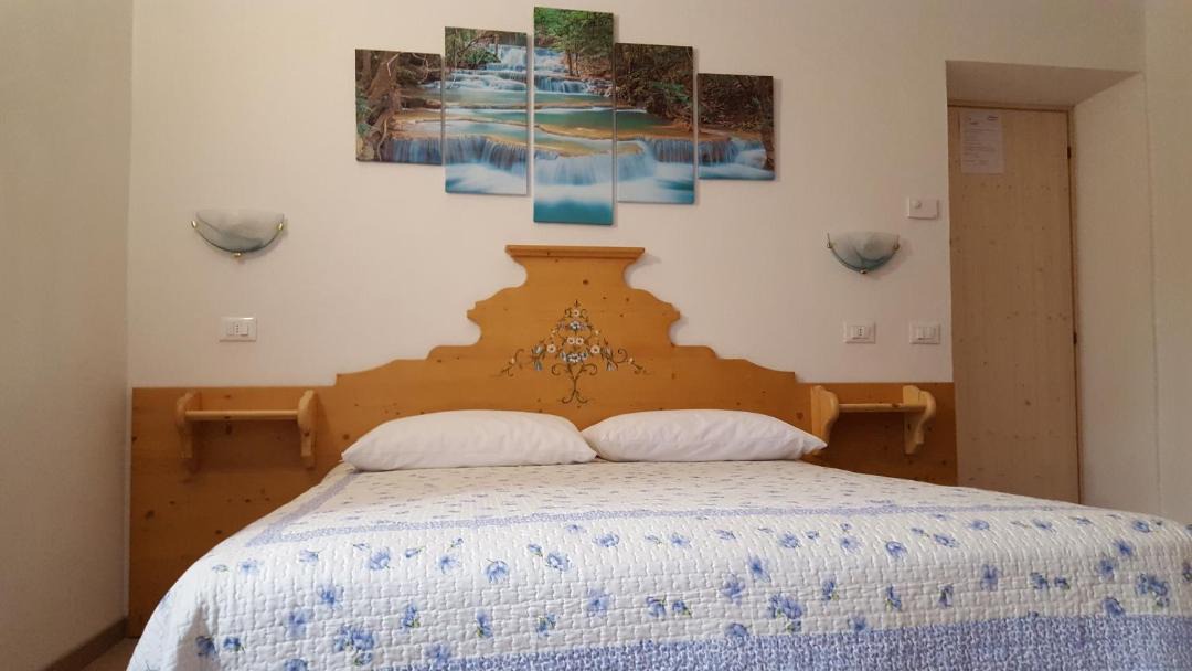 Photo of Bedroom in Sant'Anna d'Alfaedo