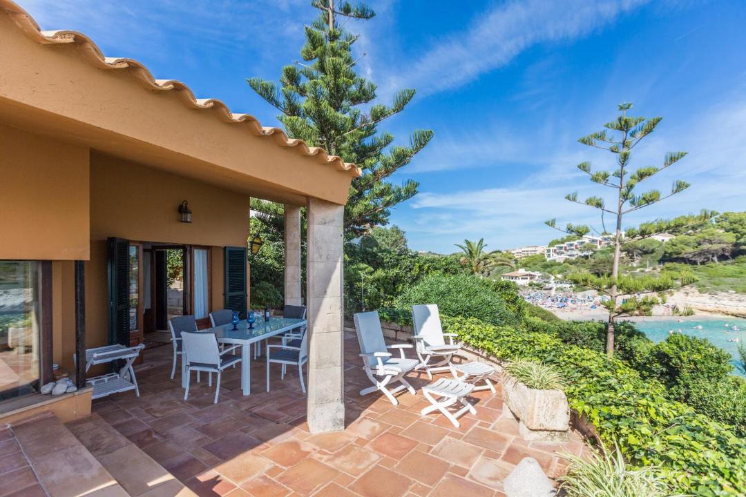 Photo of Patio Balcony in Cala Mandia