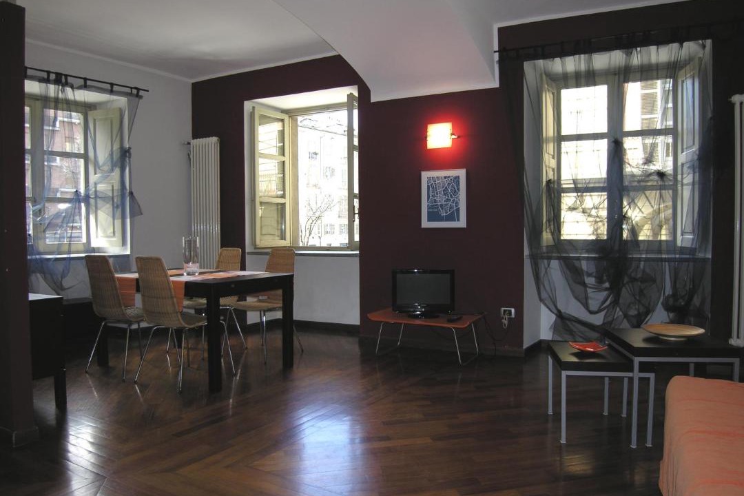 Photo of Livingroom in Vanchiglia
