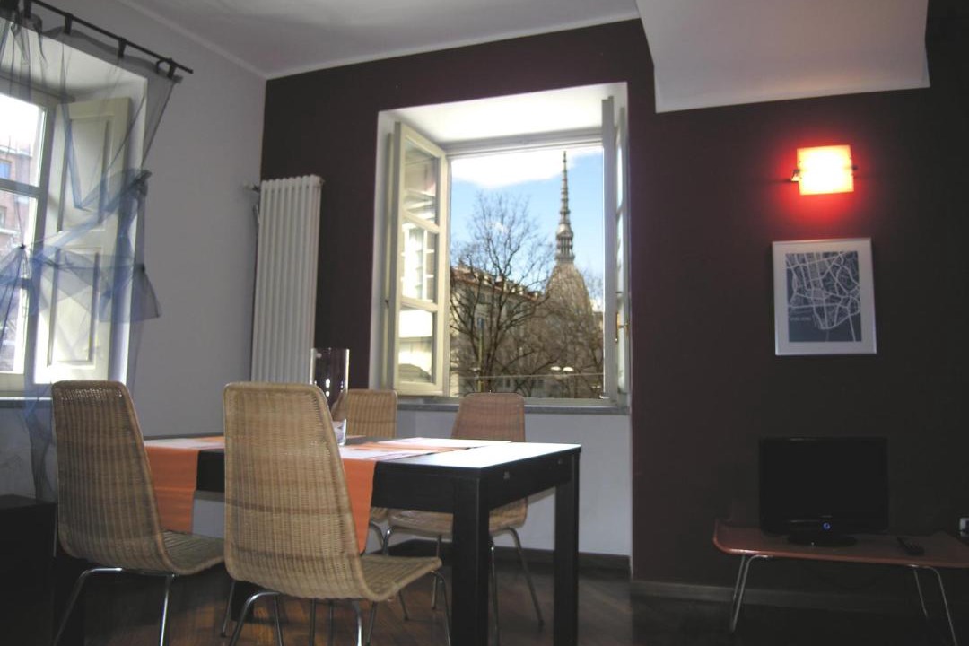 Photo of Livingroom in Vanchiglia