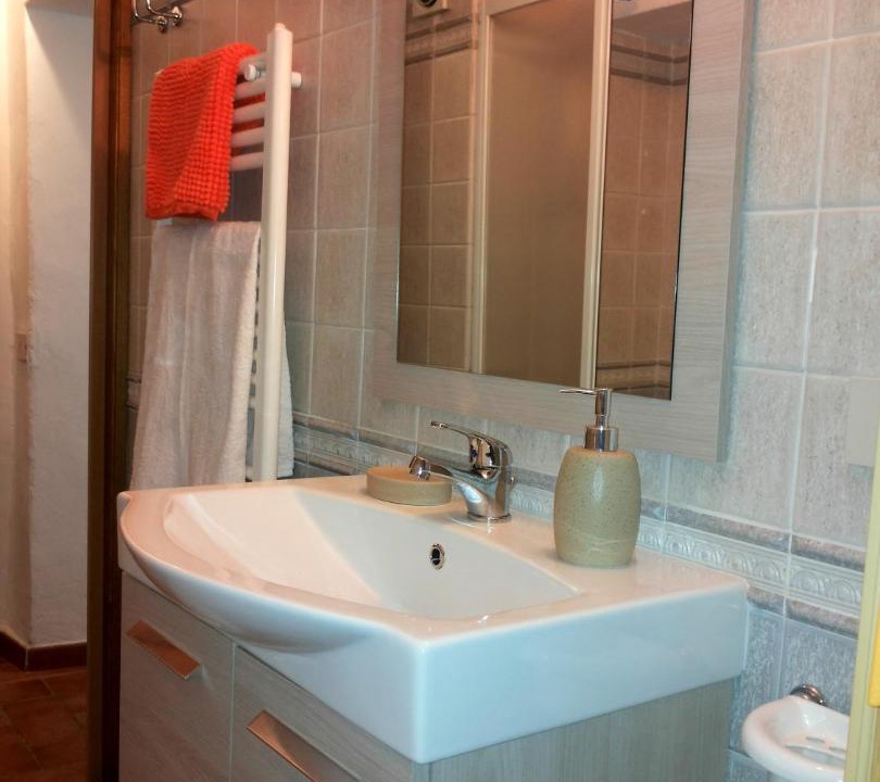 Photo of Bathroom in Gaiole in Chianti