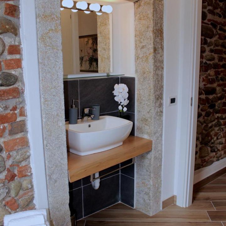 Photo of Bathroom in Castelnovate