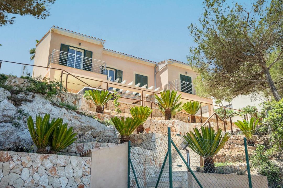 Photo of Others in Cala Anguila-Cala Mendia