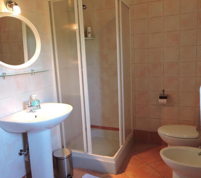 Photo of Bathroom in Villafranca dʼAsti